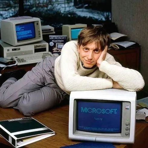 微软的50岁生日 过得真不容易