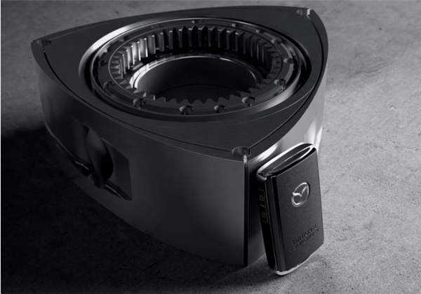 64年坚守不放弃！马自达新型双转子引擎迎来曙光