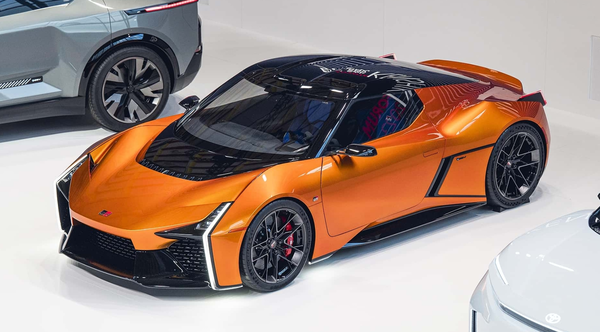 丰田章男：跑车必须有汽油味和轰鸣 电动跑车技术还不成熟