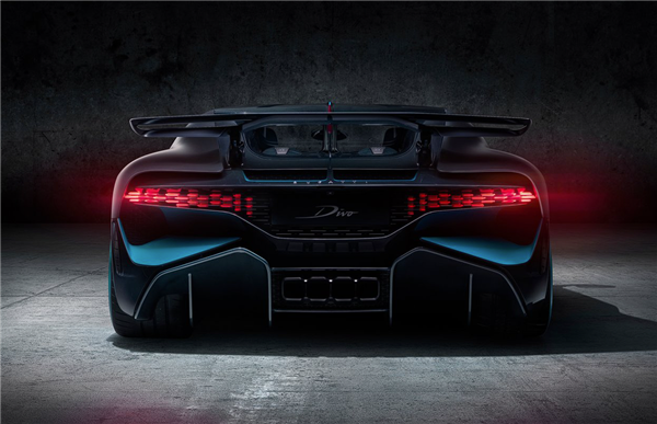 售价4157万、全球限量40台的神车！布加迪Divo国内首秀